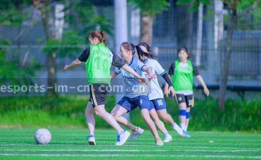 1. 欧冠十六强前瞻：皇马主场迎战曼城，胜负难料